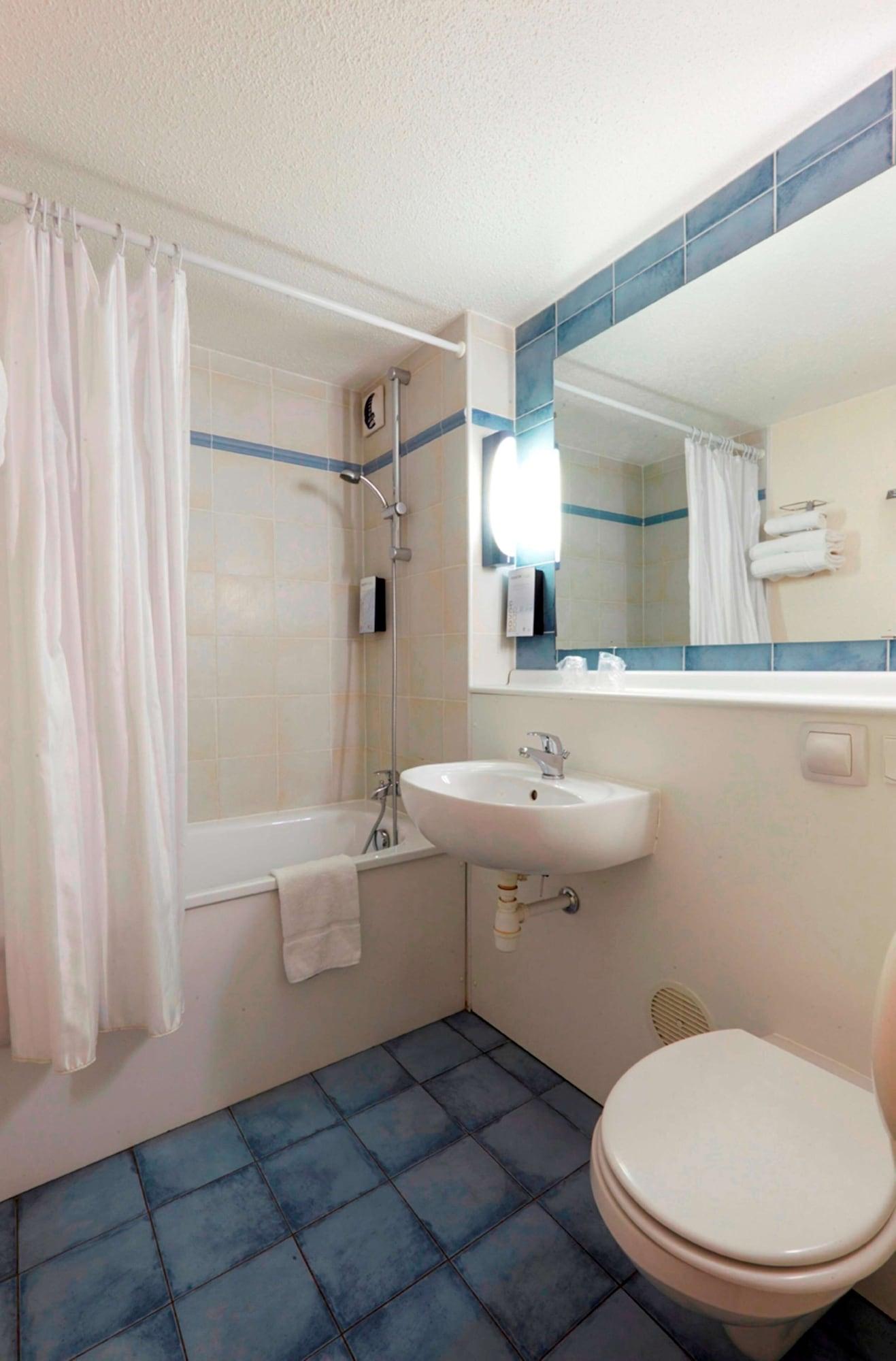 Kyriad Direct Strasbourg Ouest - Zenith Ngoại thất bức ảnh