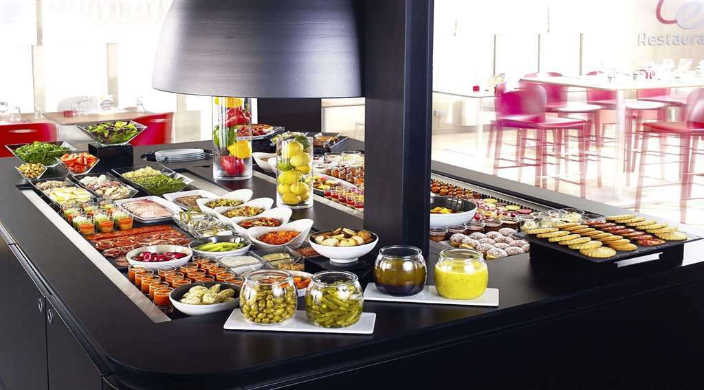 Kyriad Direct Strasbourg Ouest - Zenith Nhà hàng bức ảnh